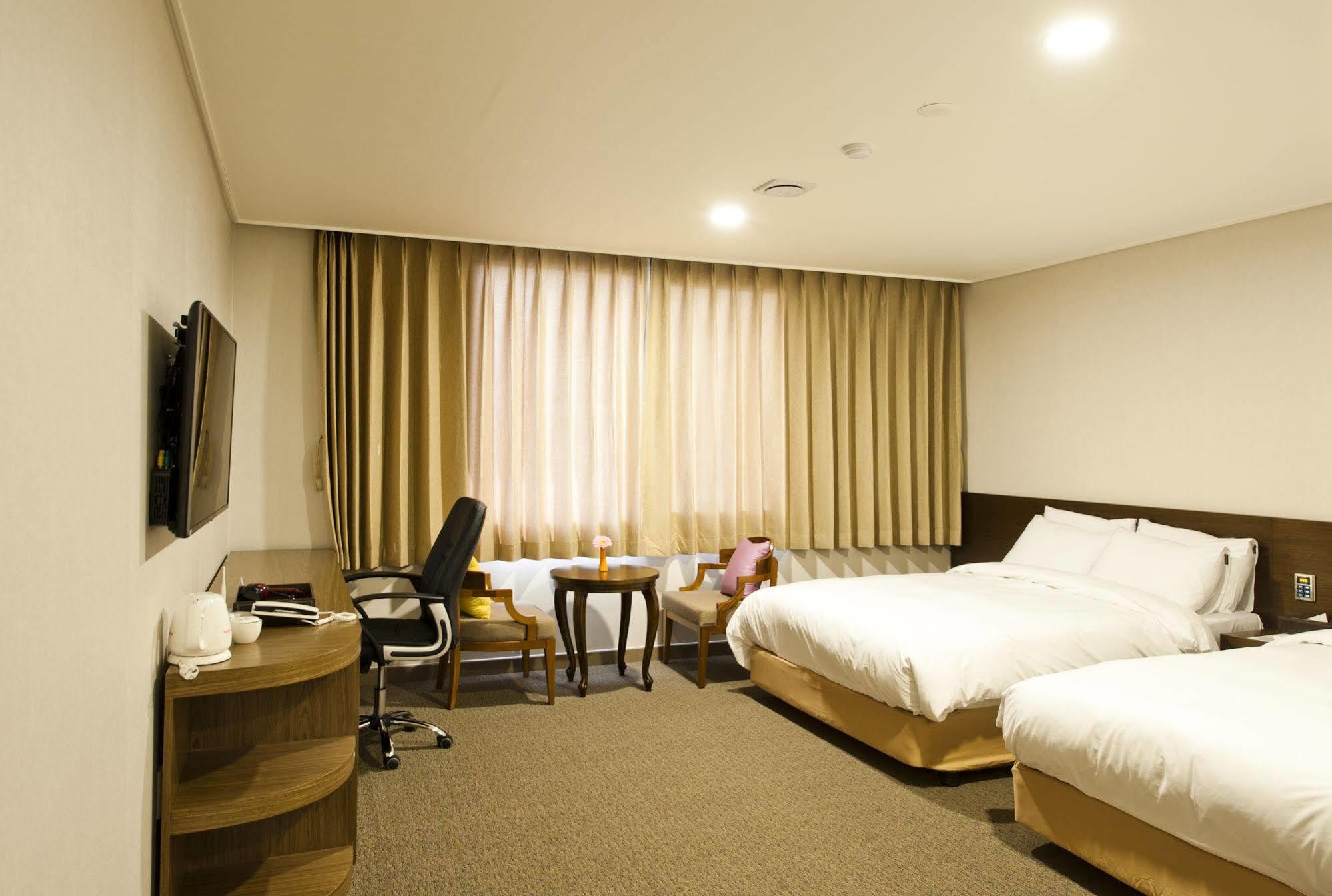 Jeonju Yeonghwa Hotel Exteriér fotografie